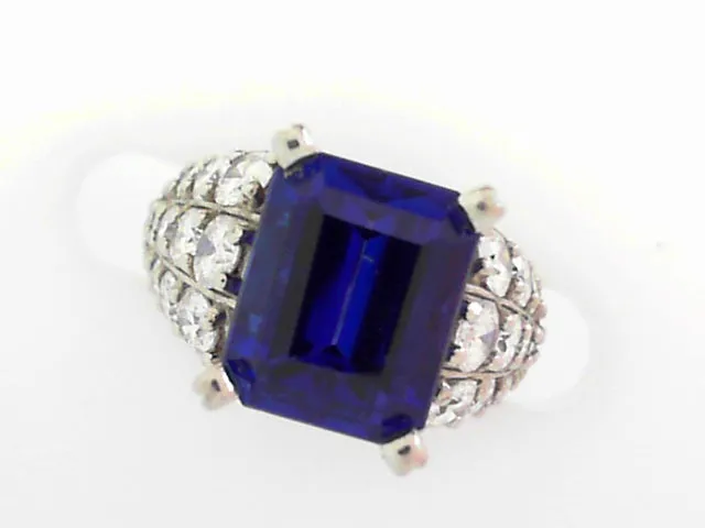 JEWELRY WORLD Rings Platinum Emerald-Cut Tanzanite and Round Diamond Ring