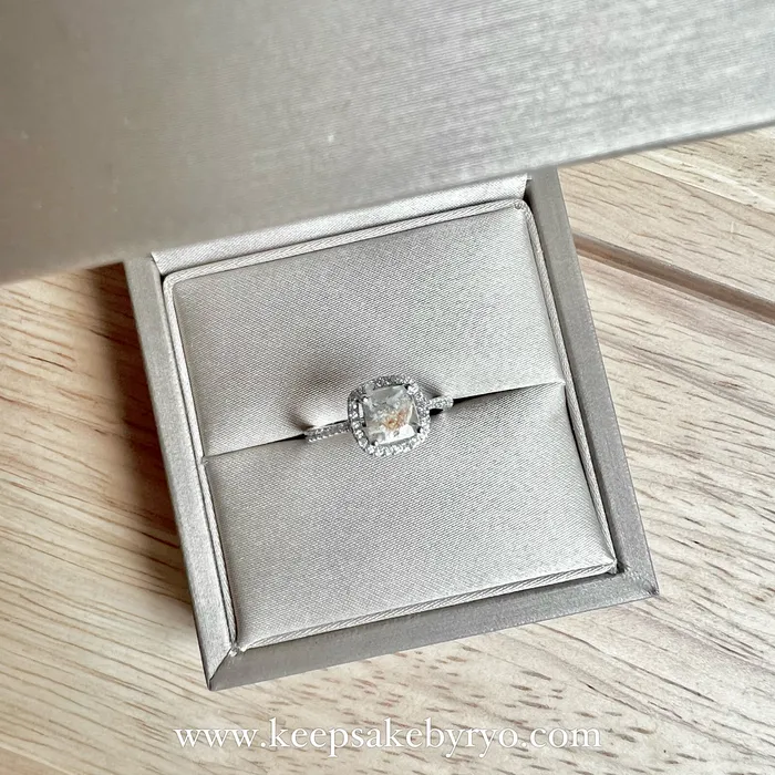 ASHES 925 SOLITAIRE: YARA RING WITH CUSHION INCLUSION STONE Keepsake by Ryo Rings