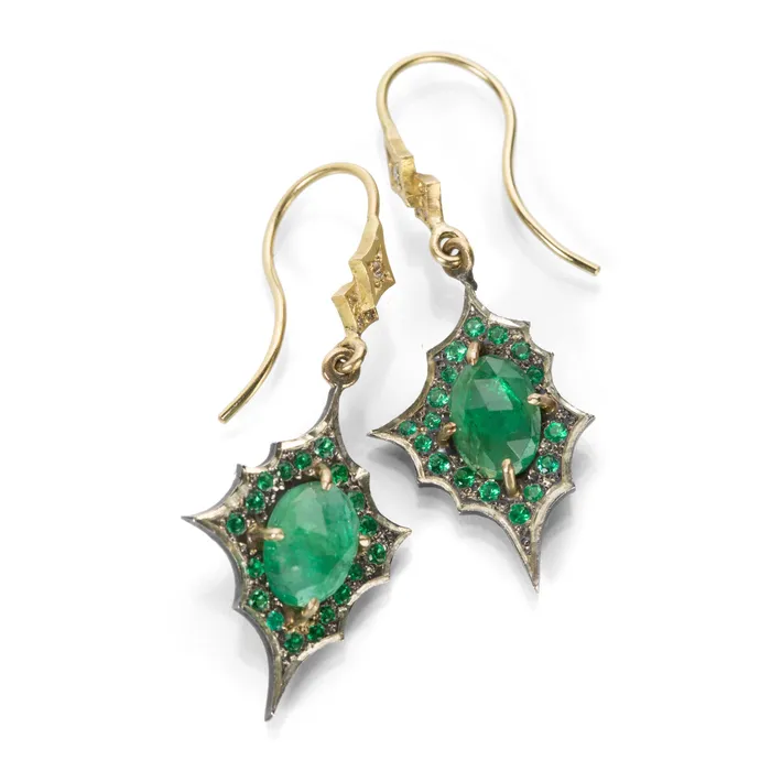 Earrings Annie Fensterstock Emerald Scallop Earrings