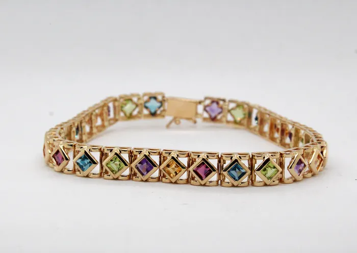 Estate 14KY Alternating Topaz Peridot Amethyst and Garnet Bracelet FULLERS PURCHASE FROM PUBLIC Bracelets