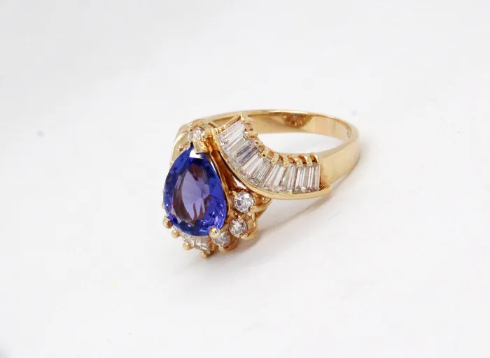 FULLER'S PURCHASE FROM PUBLIC Rings | Estate 14KY 2.65 Ct Tanzanite and 1.08 Cttw Diamond Ring