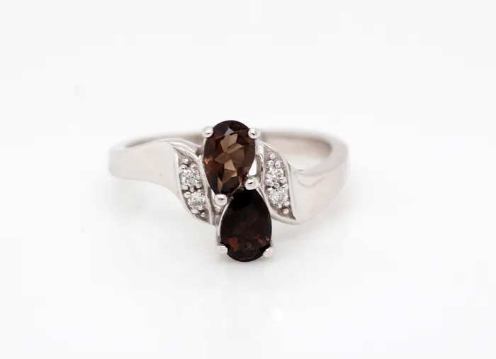 FULLERS PURCHASE FROM PUBLIC Rings ESTATE 14KY .60 CT SMOKY QUARTZ AND DIAMOND RING .06 CTTW H-VS2