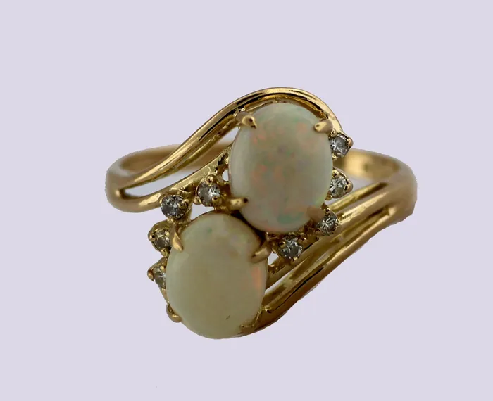 FULLERS PURCHASE FROM PUBLIC Rings ESTATE 14KY OPAL AND DIAMOND RING .10 CTTW H-SI2