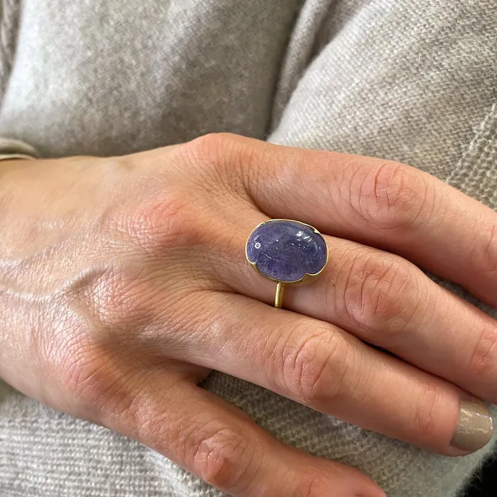 Gabriella Kiss Rings | Oval Pale Tanzanite Ring