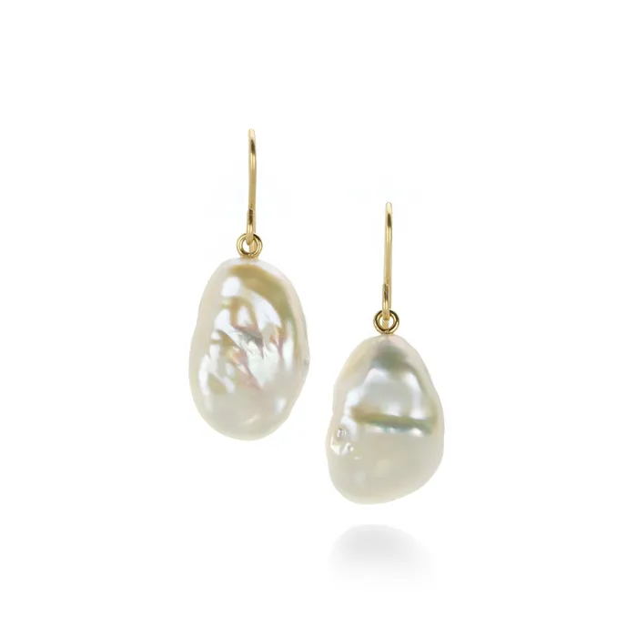 Maria Beaulieu Earrings White Barqoue Freshwater Pearl Earrings