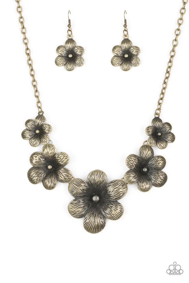 Paparazzi Accessories Paparazzi Secret Garden - Brass Necklace | Necklaces