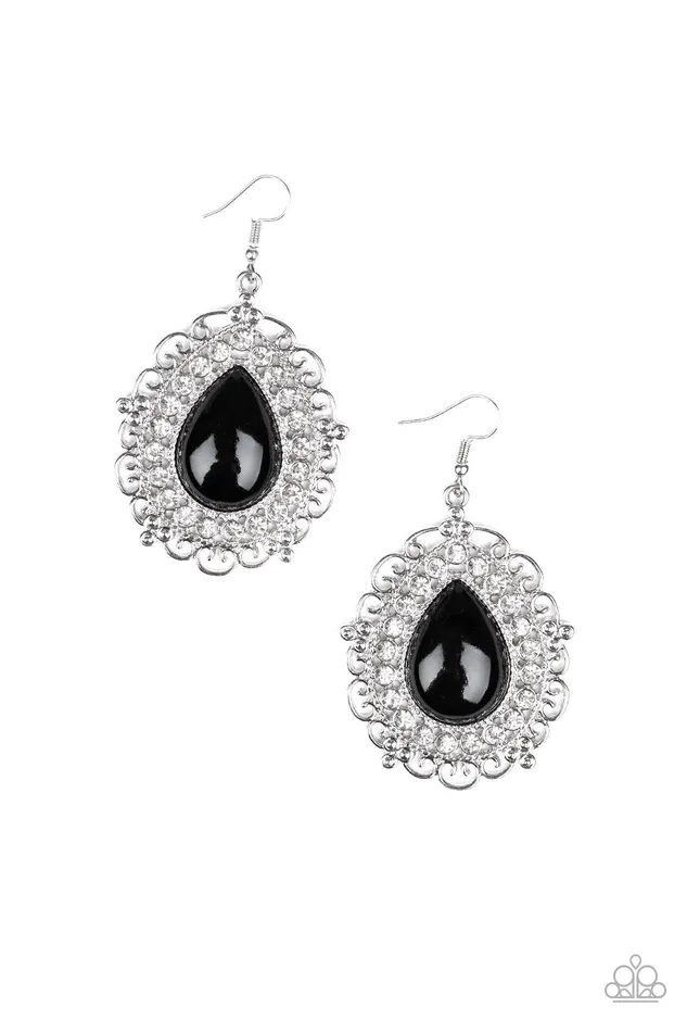 Paparazzi Incredibly Celebrity Black Earrings | diannesjewelryshop Earrings