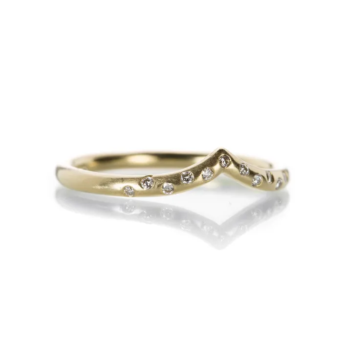 Rings Annie Fensterstock Yellow Gold V Ring