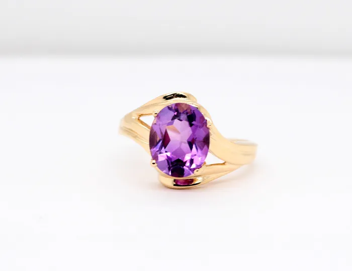 Rings ESTATE 14KY 2.45 CT AMETHYST RING - FULLERS PURCHASE FROM PUBLIC