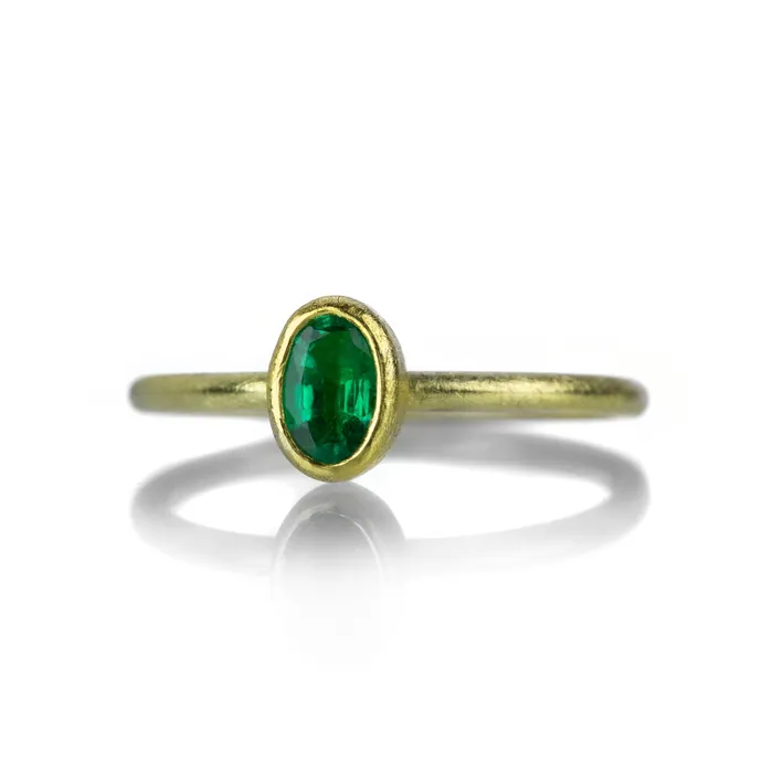 Rings Petra Class Oval Faceted Emerald Ring