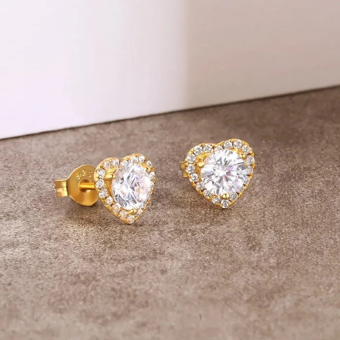 Women's Heart-shaped Stud Earrings | KRKC Earrings