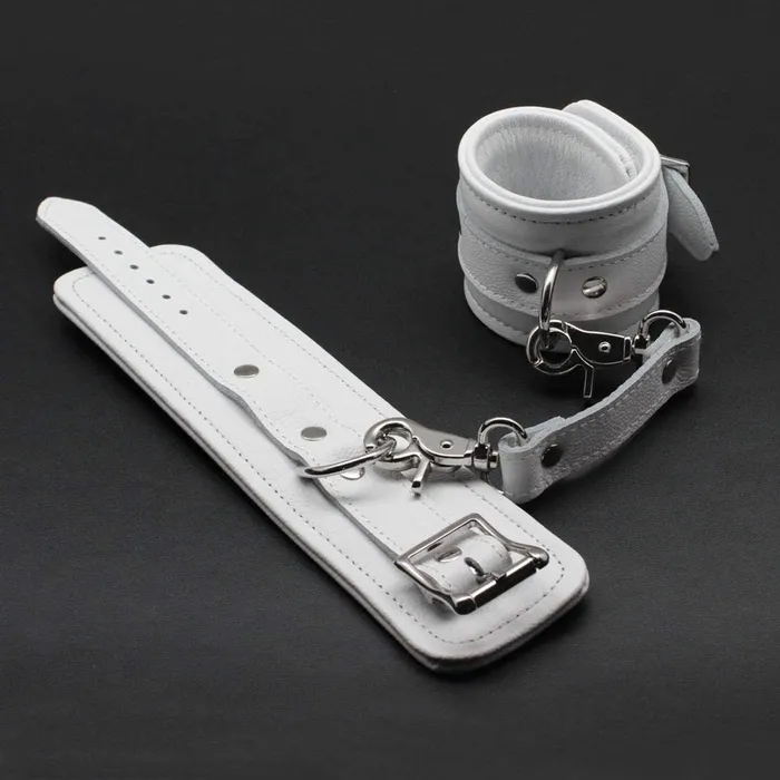LIEBE SEELE Fuji White Series Wrist Cuffs Japan Version | LUNA PARK LOVE Couples