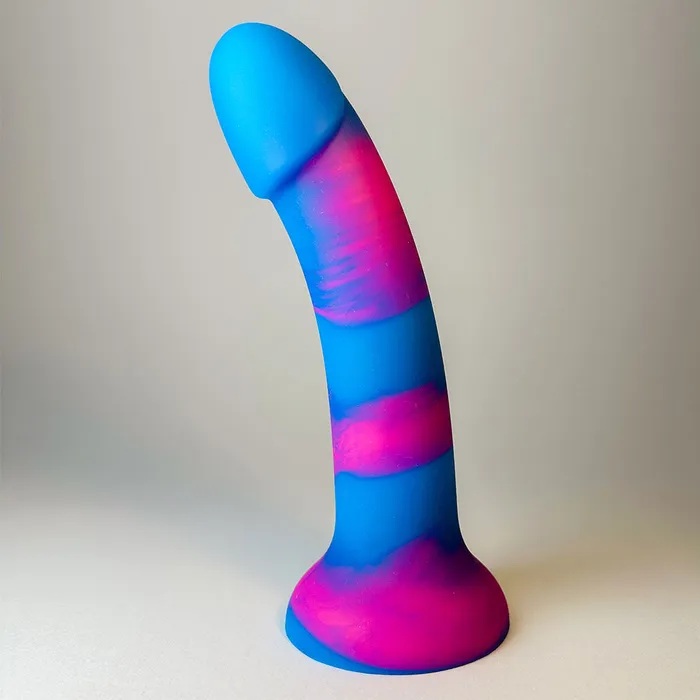 KM Global Anal SWIRL Vibrant Liquid Silicone Dildo 7 Inch