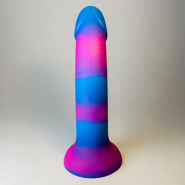 KM Global Anal SWIRL Vibrant Liquid Silicone Dildo 7 Inch