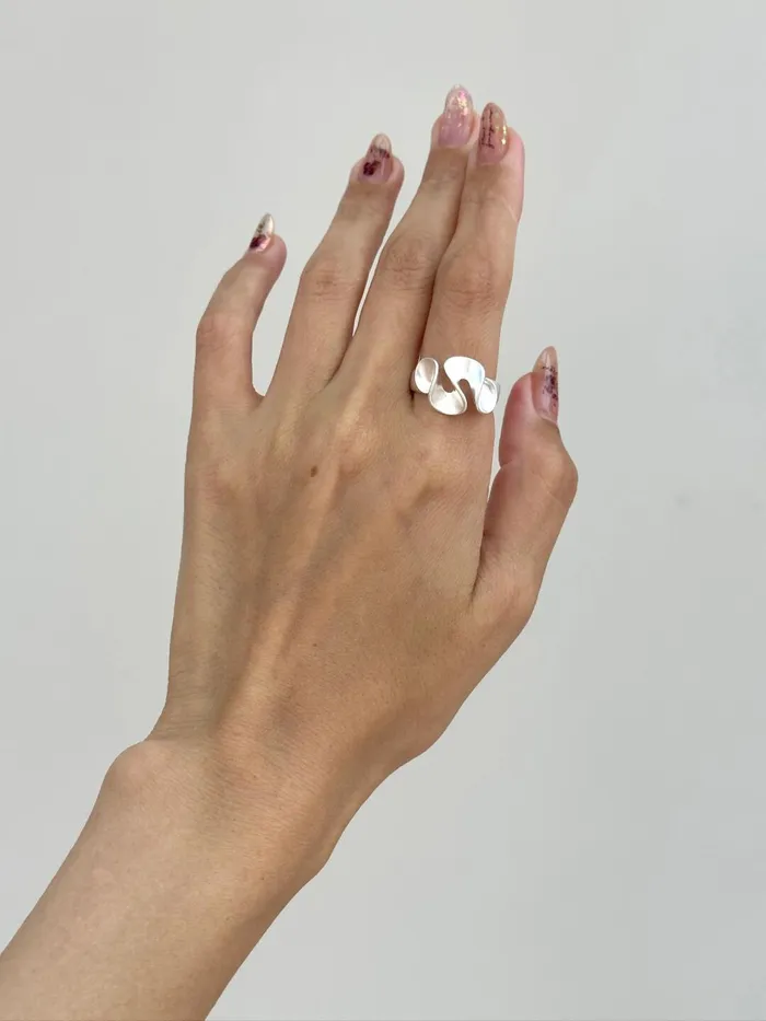 Silver spray ring miss sunday Male Sex Toys