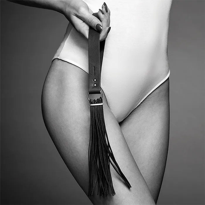Vibrators Bijoux Indiscrets Bijoux Indiscrets Maze Tassel Flogger